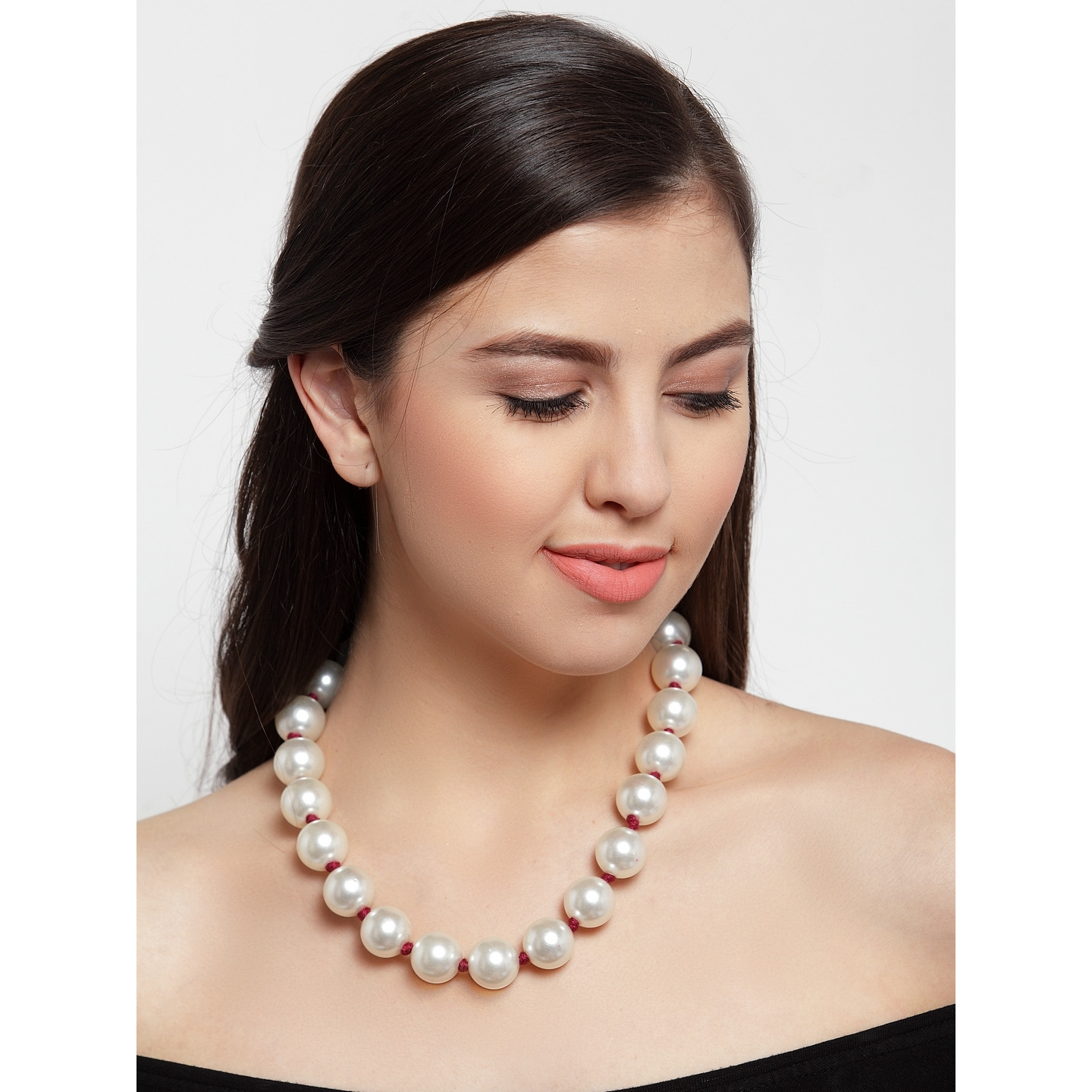 pearl string